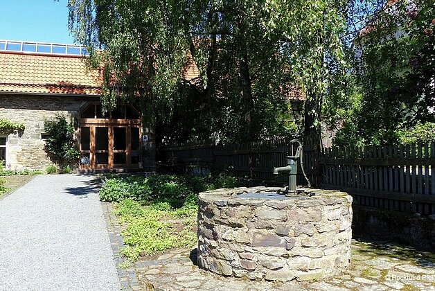 Schulscheune Frankenau-Louisendorf_Foto-Reckhard-Pfeil Schulscheune Frankenau-Luoisendorf_Foto-Reckhard-Pfeil