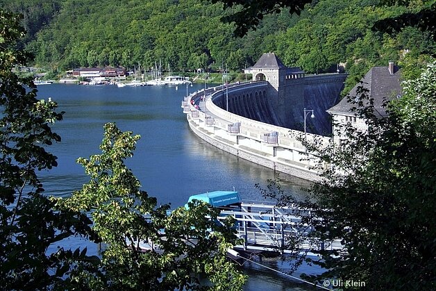 Edertal Sperrmauer am Edersee_Foto-Uli-Klein Edertal Sperrmauer am Edersee_Foto-Uli-Klein
