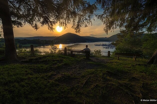 Sonnenuntergang Weisser Stein Rehbach_Foto-Matze-Moeller Sonnenuntergang Weisser Stein Rehbach_Foto-Matze-Moeller