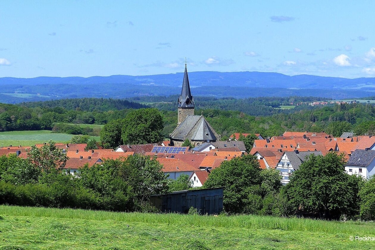 Frankenau Ortsansicht_Foto-Reckhard-Pfeil Frankenau Ortsansicht_Foto-Reckhard-Pfeil